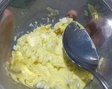 Foto langkah ke 3 dari resep Roti tawar bawang putih.