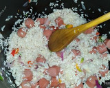 Foto del paso 2 de la receta: Arroz con salchichas