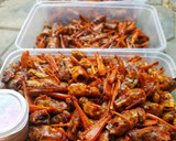 A picture of step 4 of Crispy grasshopper.