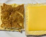 Foto langkah ke 3 dari resep Sandwich Panggang Telur Dadar Keju.