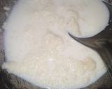 A picture of step 4 of Samai rice pudding.