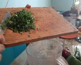 Foto del paso 3 de la receta: Chimichurri de cuarentena 🍃🍵🗾🧨