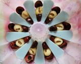 Foto langkah ke 4 dari resep Puding Lapis Cherry Bunga Telang Longan.