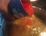 Foto del paso 2 de la receta: Sopa de fideos con piernitas de pollo