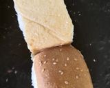 A picture of step 3 of Masala pav.