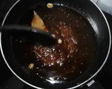 A picture of step 5 of Bread ka meetha.