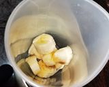 Foto del paso 2 de la receta Mini helados de plátano yogurt y mango