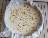 Foto del paso 6 de la receta: Tarta de queso y pistachos con caramelo (sin gluten)