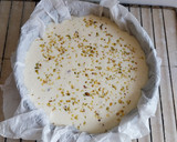 Foto del paso 6 de la receta: Tarta de queso y pistachos con caramelo (sin gluten)