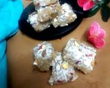 A picture of step 9 of Apple coconut burfi.