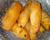 A picture of step 6 of Fish rolls.
