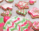 Foto langkah ke 9 dari resep Royal Icing Cookies.