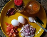 A picture of step 1 of Egg shakshuka.