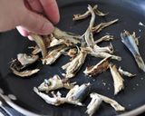 日式小魚乾高湯的食譜步驟1照片