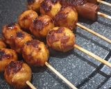Foto langkah ke 5 dari resep Bakso Bakar BBQ.