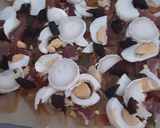 Foto del paso 3 de la receta: Empanada de jamón serrano con pimientos asados y queso de cabra