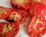 Foto del paso 4 de la receta: Ensalada de tomate azul, gambones y Mozzarella