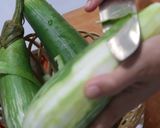 Hình bước làm 1 của món Cà Hầm Dừa