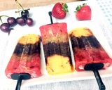 รูปขั้นตอนการทำที่ 4 ของ Fresh Fruit Popsicles