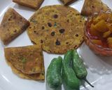 મેથી થેપલા (Methi Thepla Recipe in Gujarati) રેસીપી સ્ટેપ3ફોટો