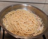 A picture of step 8 of Spaghetti in mushroom cream sauce.