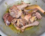 Foto langkah ke 5 dari resep 74. Opor Ayam Telur.