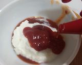 A picture of step 3 of Yogurt chilli dip.