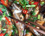 Hình bước làm 3 của món Cá dứa (cá sát) kho tộ