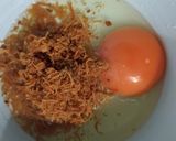 Gambar langkah 3 resipi Roti Canai Telur & Serunding.