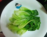 Hình bước làm 3 của món Cải thìa xào nấm đông cô