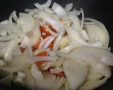 Foto del paso 7 de la receta Wok de zanahoria y cebolla con salchichas