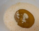 Foto del paso 2 de la receta: Bollitos integrales de cacao al aroma de naranja, sin azúcares añadidos