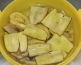 Foto langkah ke 1 dari resep Bakpao Gulung Isi Abon Kulit Pisang.