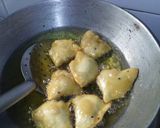मूंग दाल मिनी समोसा (moong daal mini samosa recipe in hindi) रेसिपी चरण 10 फोटो