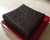 Foto langkah ke 8 dari resep Brownies kukus lapis keju.