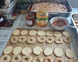 1956. Zsírral készült linzer karika 😋 recept fázis 5 fotója
