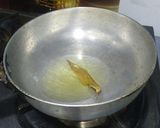 A picture of step 8 of Choley Bhature.