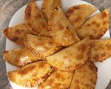 Foto del paso 6 de la receta Empanadillas de atún, huevo duro y pimiento morrón 😋