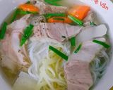 Hình bước làm 3 của món Hủ tiếu mì xương và thịt