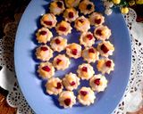 Foto langkah ke 7 dari resep Mini Fruit Pie Simple.
