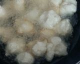 A picture of step 3 of Meetha wada.