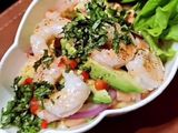 Ceviche salmón y camarones