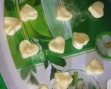 A picture of step 3 of Milk candy.