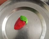 A picture of step 6 of Strawberry Sweet.