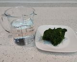 A picture of step 1 of Mugwort Rice Cakes.