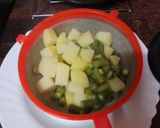 Foto del paso 1 de la receta: Ensalada de papas cocidas, judías verdes y merluza