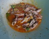 Foto langkah ke 4 dari resep Oseng Cumi Asin Pedas Cabai Merah.