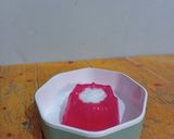 Foto langkah ke 3 dari resep 876) Puding Frambozen Vla Santan.