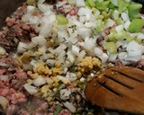 A picture of step 2 of Creamy Beef and Elbows Batch 2.