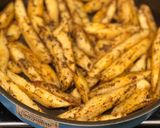 صورة لخطوة 4 من وصفة بطاطا بالفرن / Baked potatoes